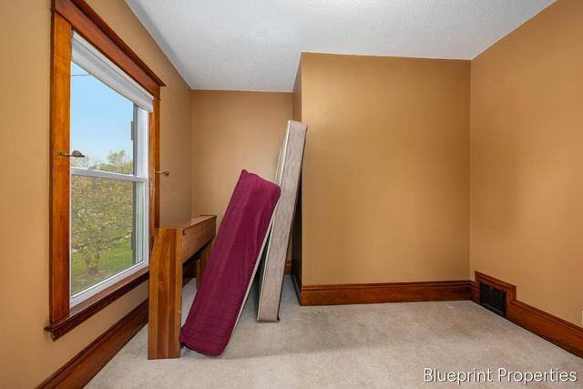 1757 4th Street, Grand Rapids, MI 49504