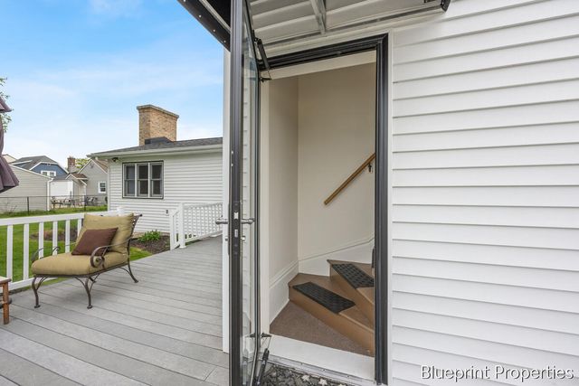 1757 4th Street, Grand Rapids, MI 49504