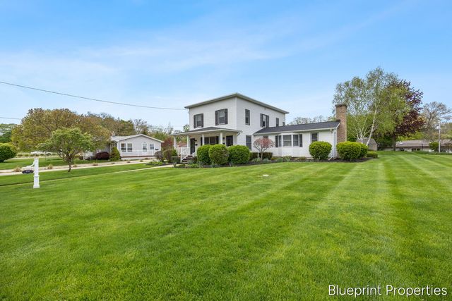 1757 4th Street, Grand Rapids, MI 49504