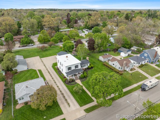 1757 4th Street, Grand Rapids, MI 49504