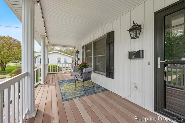 1757 4th Street, Grand Rapids, MI 49504