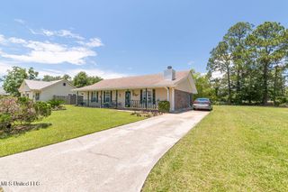 103 Spanish Cove, Waveland, MS 39576