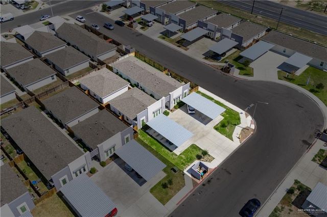 2911 W Kenwood Street, Edinburg, TX 78541