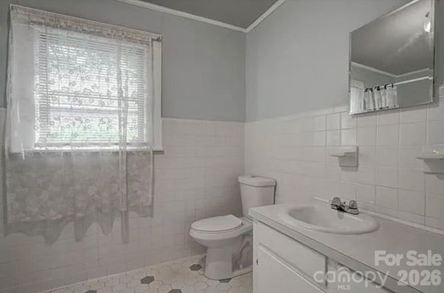 431 W Statesville Avenue, Mooresville, NC 28115