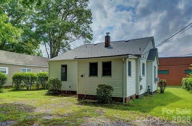 431 W Statesville Avenue, Mooresville, NC 28115