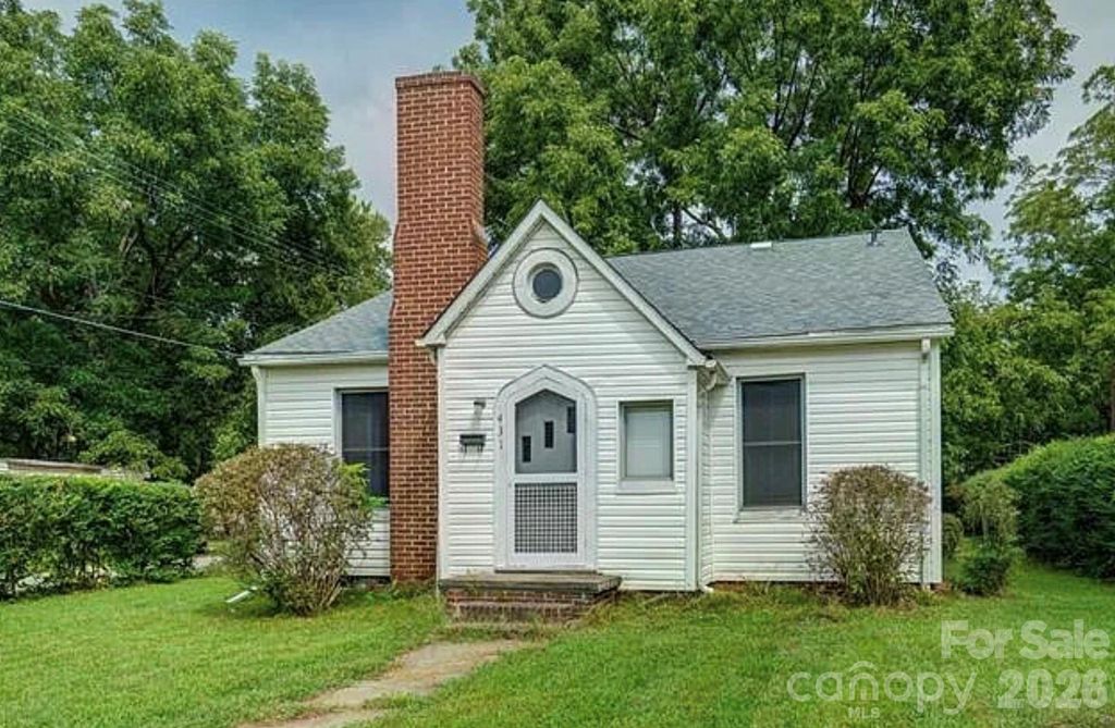 431 W Statesville Avenue, Mooresville, NC 28115