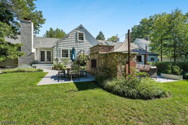 1400 Orchard Rd, Mountainside Boro, NJ 07092