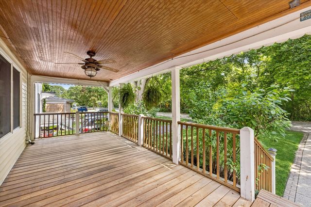 319 Leclaire Avenue, Wilmette, IL 60091