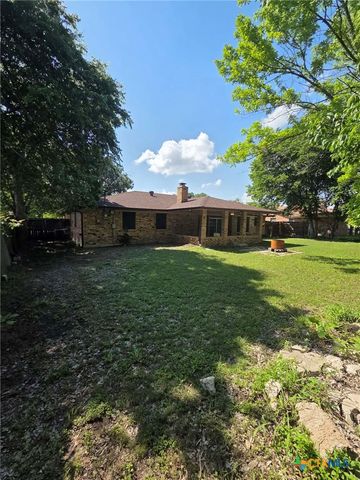 1804 Kangaroo Avenue, Killeen, TX 76543