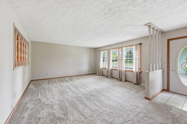 5018 Morse Road, Alexandria, OH 43001