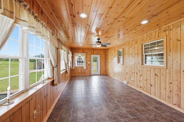 5018 Morse Road, Alexandria, OH 43001