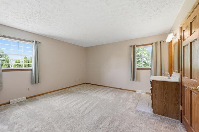 5018 Morse Road, Alexandria, OH 43001
