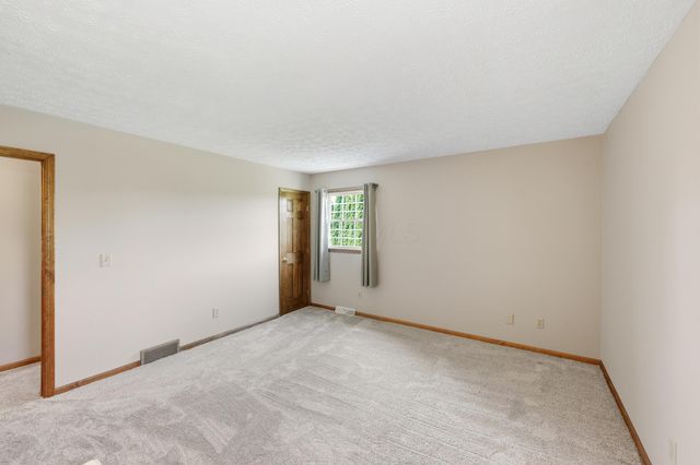 5018 Morse Road, Alexandria, OH 43001