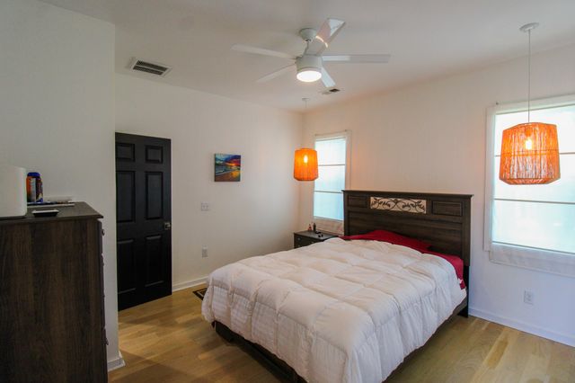 40 H Street, Charleston, SC 29403