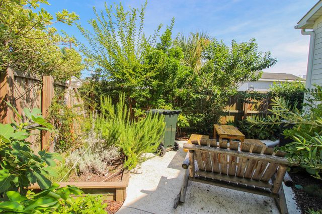 40 H Street, Charleston, SC 29403