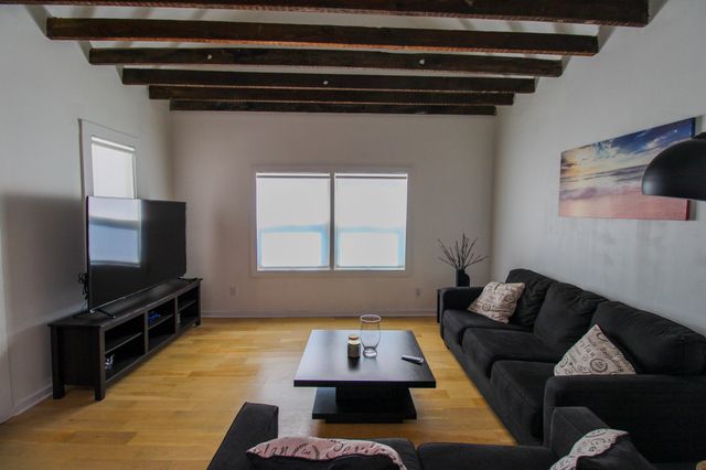40 H Street, Charleston, SC 29403