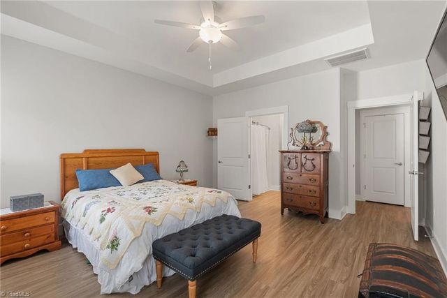3933 Sudley Point, Jamestown, NC 27282