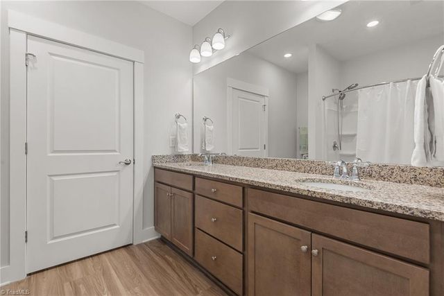 3933 Sudley Point, Jamestown, NC 27282
