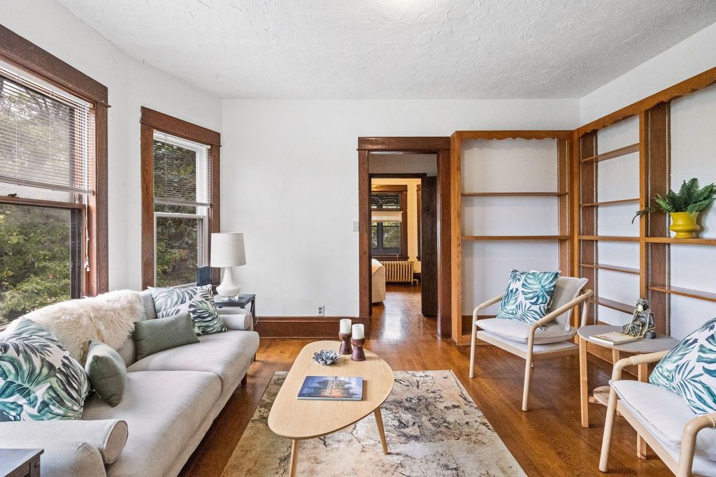 1075 Burr Street, Saint Paul, MN 55130 — photo 4