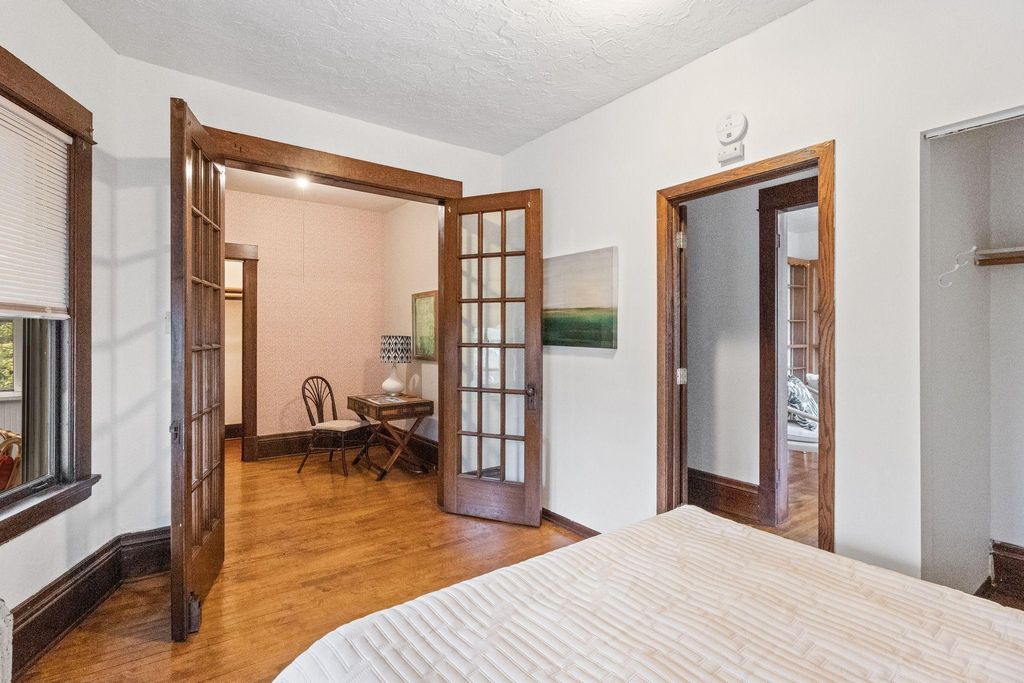 1075 Burr Street, Saint Paul, MN 55130 — photo 5