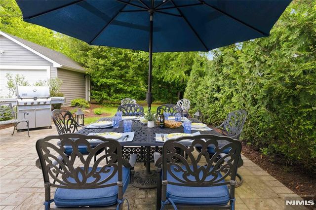 59 Ferndale Avenue, Glen Rock, NJ 07452