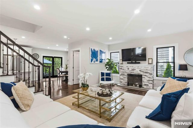 59 Ferndale Avenue, Glen Rock, NJ 07452