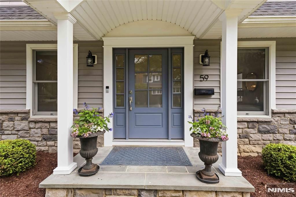 59 Ferndale Avenue, Glen Rock, NJ 07452
