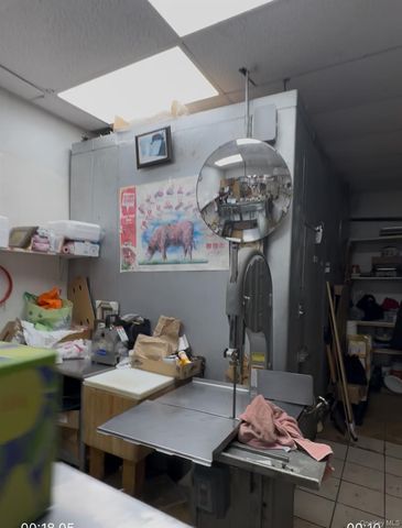 116-33 Metropolitan Avenue, Richmond Hill, NY 11418