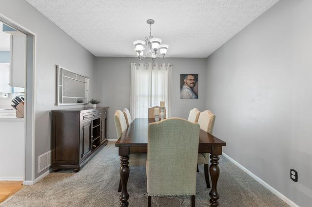 3655 Lake Albert Way, Grove City, OH 43123