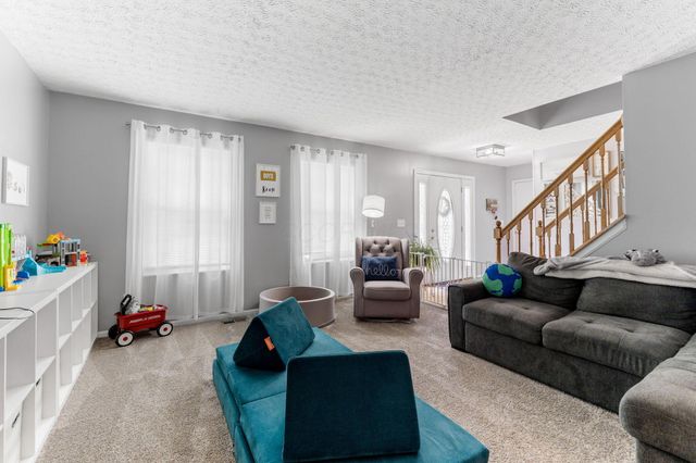 3655 Lake Albert Way, Grove City, OH 43123