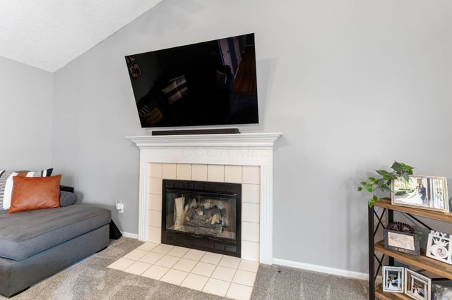 3655 Lake Albert Way, Grove City, OH 43123