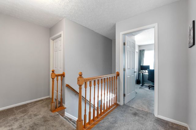 3655 Lake Albert Way, Grove City, OH 43123