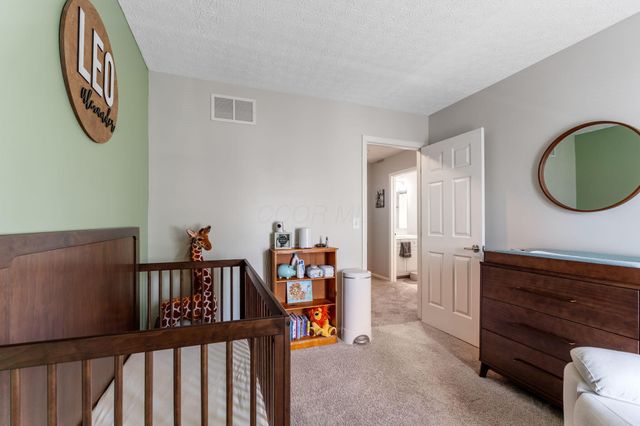 3655 Lake Albert Way, Grove City, OH 43123