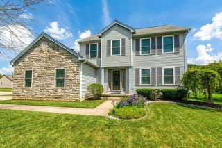 3655 Lake Albert Way, Grove City, OH 43123