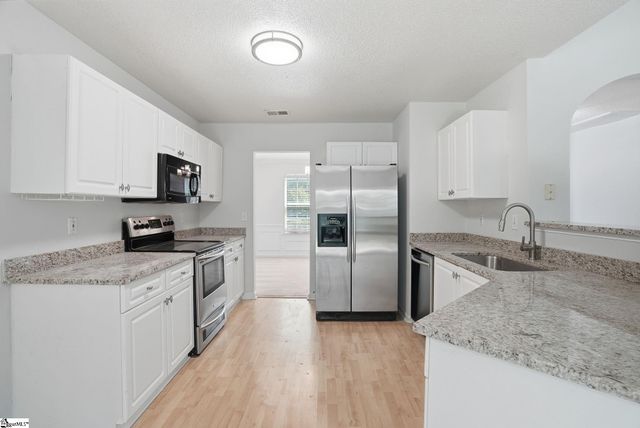 105 Sandy Lane, Greenville, SC 29605