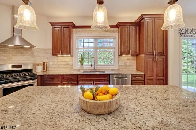 301 Greenwood Ave, Florham Park Boro, NJ 07932