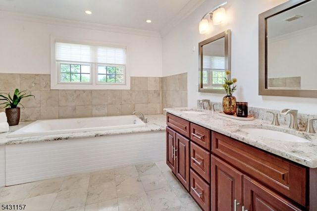301 Greenwood Ave, Florham Park Boro, NJ 07932