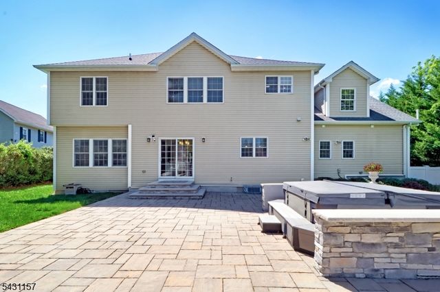 301 Greenwood Ave, Florham Park Boro, NJ 07932