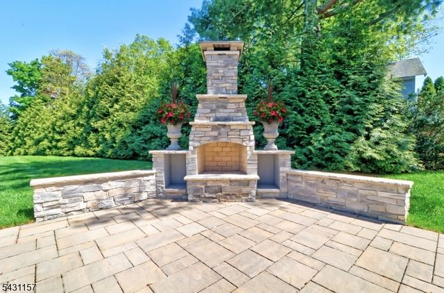 301 Greenwood Ave, Florham Park Boro, NJ 07932