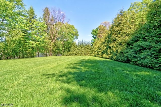 301 Greenwood Ave, Florham Park Boro, NJ 07932