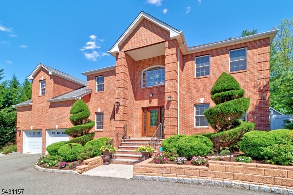 301 Greenwood Ave, Florham Park Boro, NJ 07932