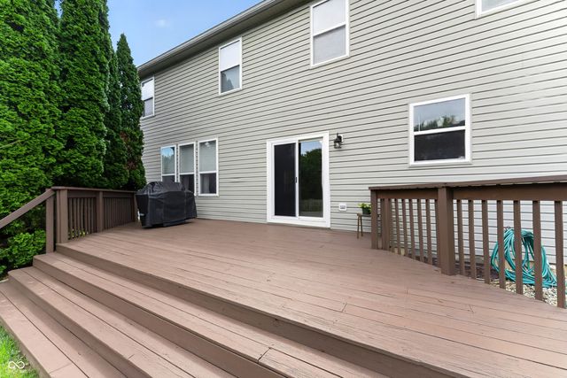 11957 Sloane Muse, Fishers, IN 46037