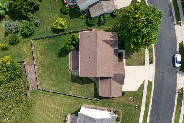 11957 Sloane Muse, Fishers, IN 46037