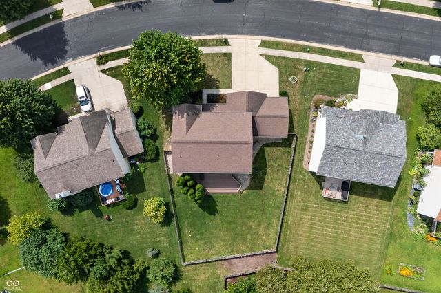 11957 Sloane Muse, Fishers, IN 46037