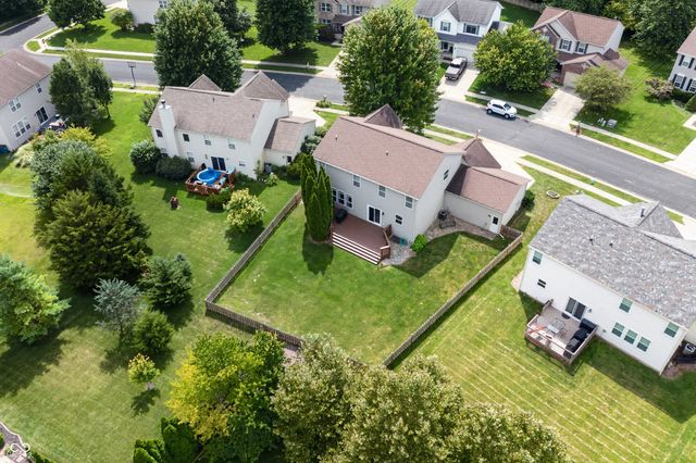 11957 Sloane Muse, Fishers, IN 46037