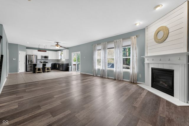 11957 Sloane Muse, Fishers, IN 46037