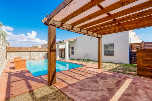 14311 East Cave Avenue, El Paso, TX 79938
