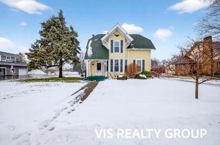 223 E Savidge Street, Spring Lake Vllg, MI 49456