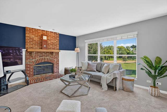 12 Foxglove Court, Bolingbrook, IL 60440