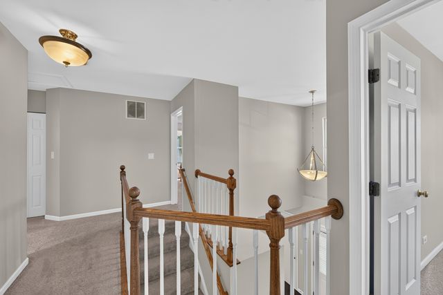 12 Foxglove Court, Bolingbrook, IL 60440